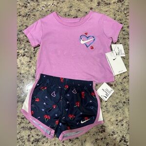 Nike toddler girls set nwt